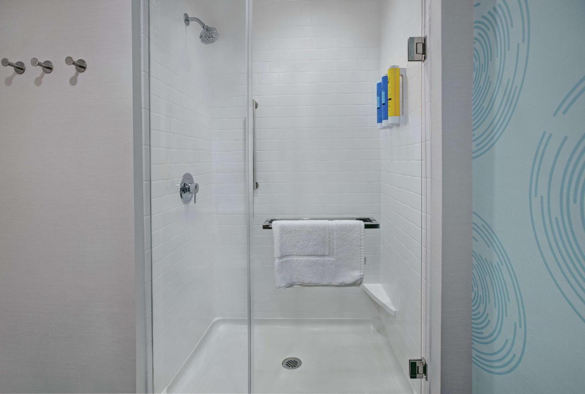Tru By Hilton Austin Airport, Tx Hotell Exteriör bild